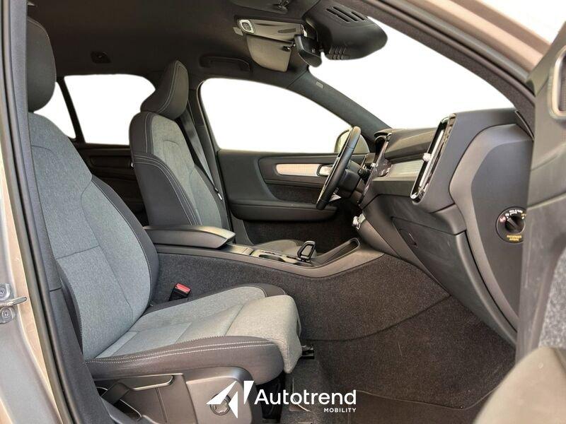 Volvo XC40 T2 129 CV Automatica NAVI LED Core
