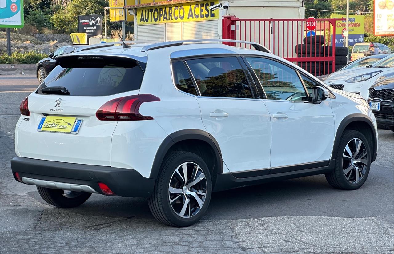 Peugeot 2008 1.6 Blue-HDI 120CV Allure