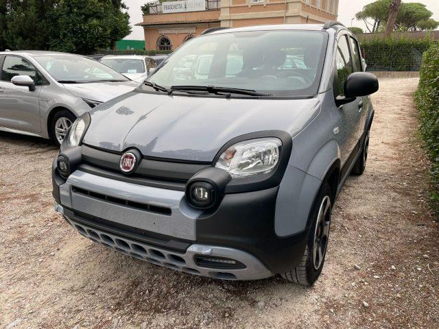 FIAT Panda Cross 1.0 S&S Hybrid CLIMA ..