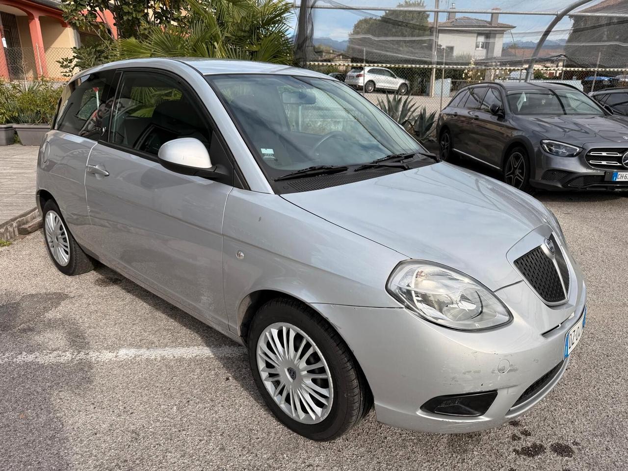Lancia Ypsilon 1.2 Argento