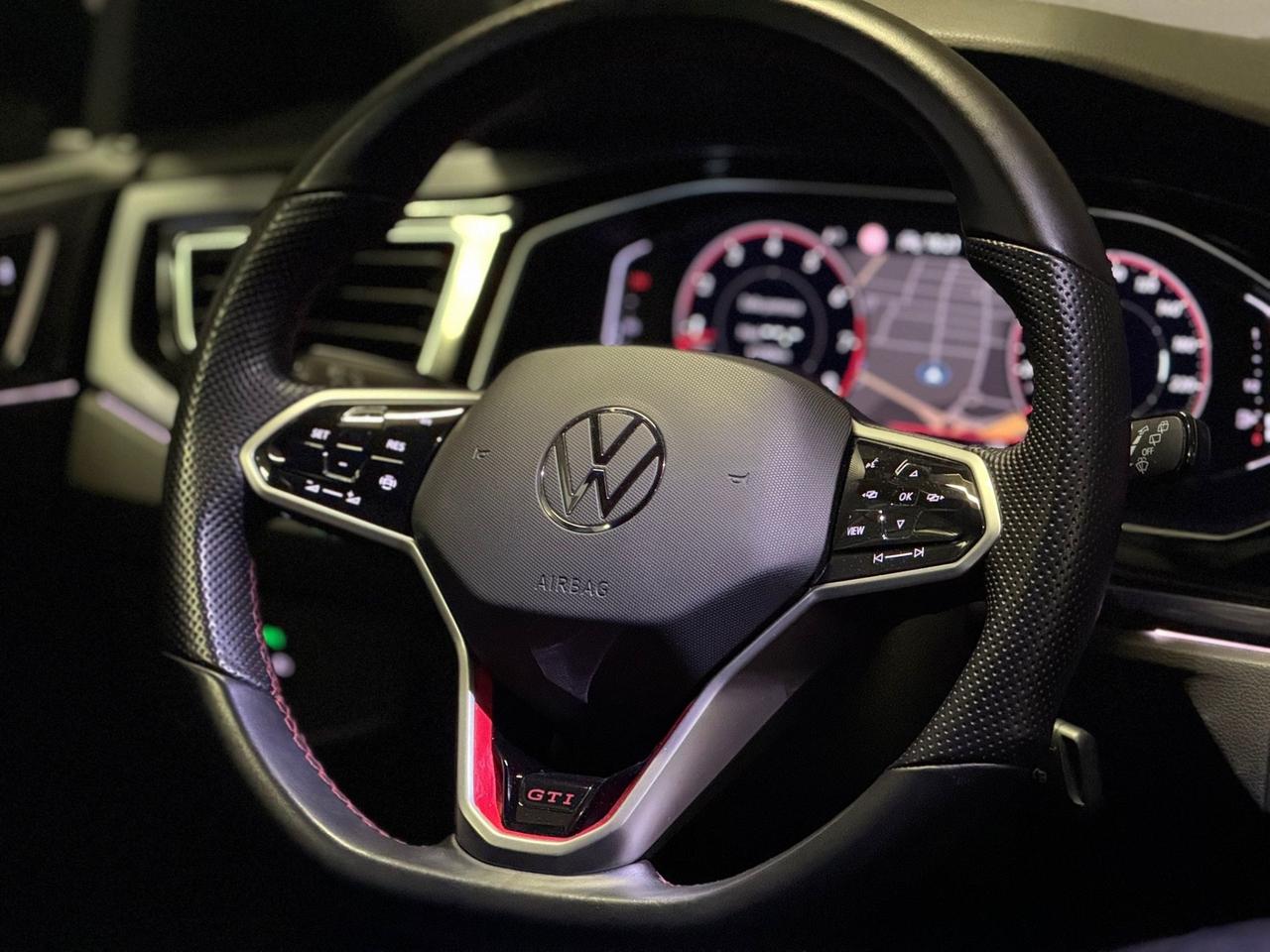 Volkswagen Polo 2.0 TSI DSG GTI PERMUTABILE