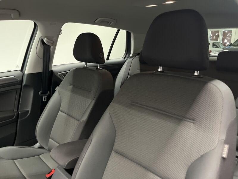 Volkswagen Golf 1.5 TGI BlueMotion Technology Business 96 kW/ 130 CV DSG
