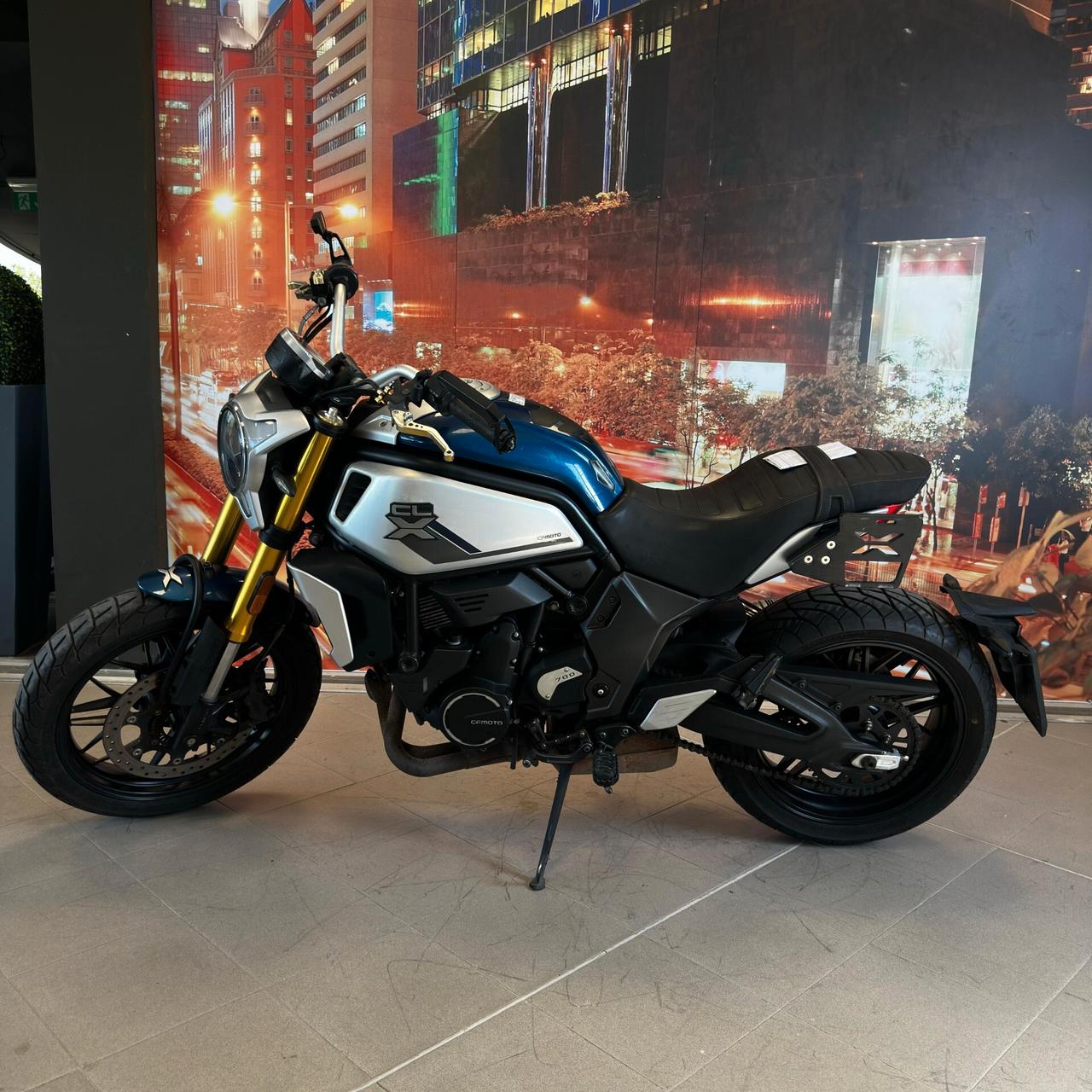 Cf Moto 700CL-X