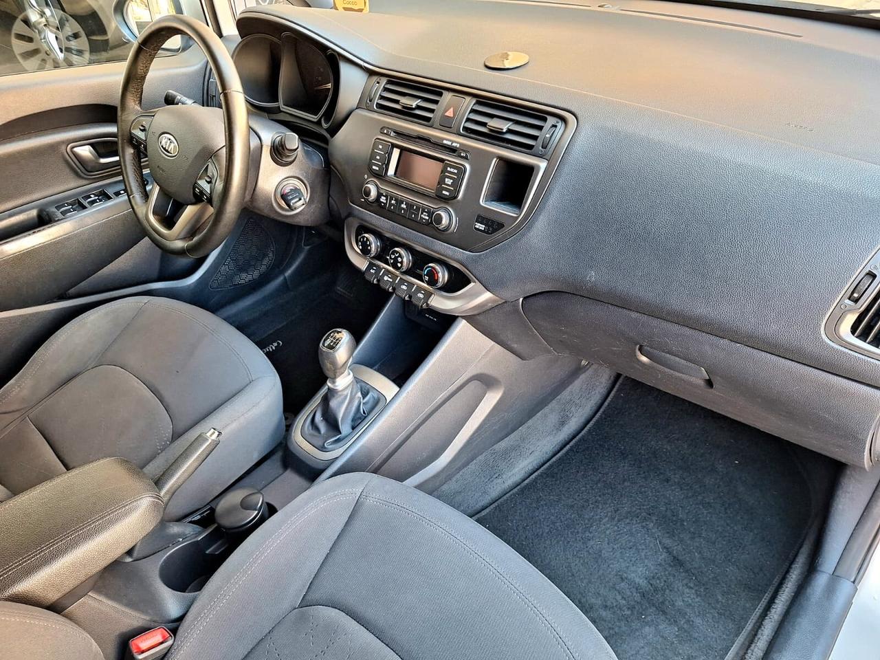 Kia Rio 1.1 CRDi WGT 5p. EX PLUS