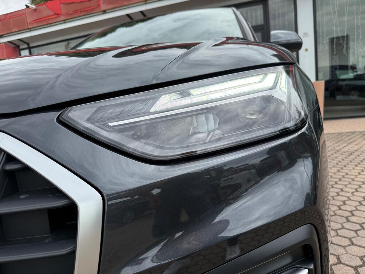 Audi Q5 40 TDI S tronic Business