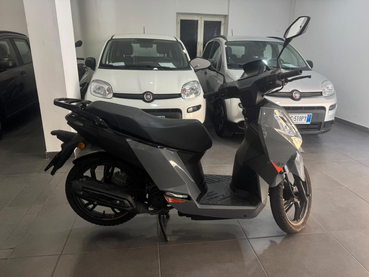 Peugeot Tweet 50