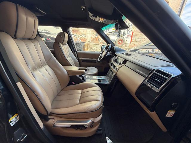 LAND ROVER Range Rover 4.4 TDV8 Autobiography