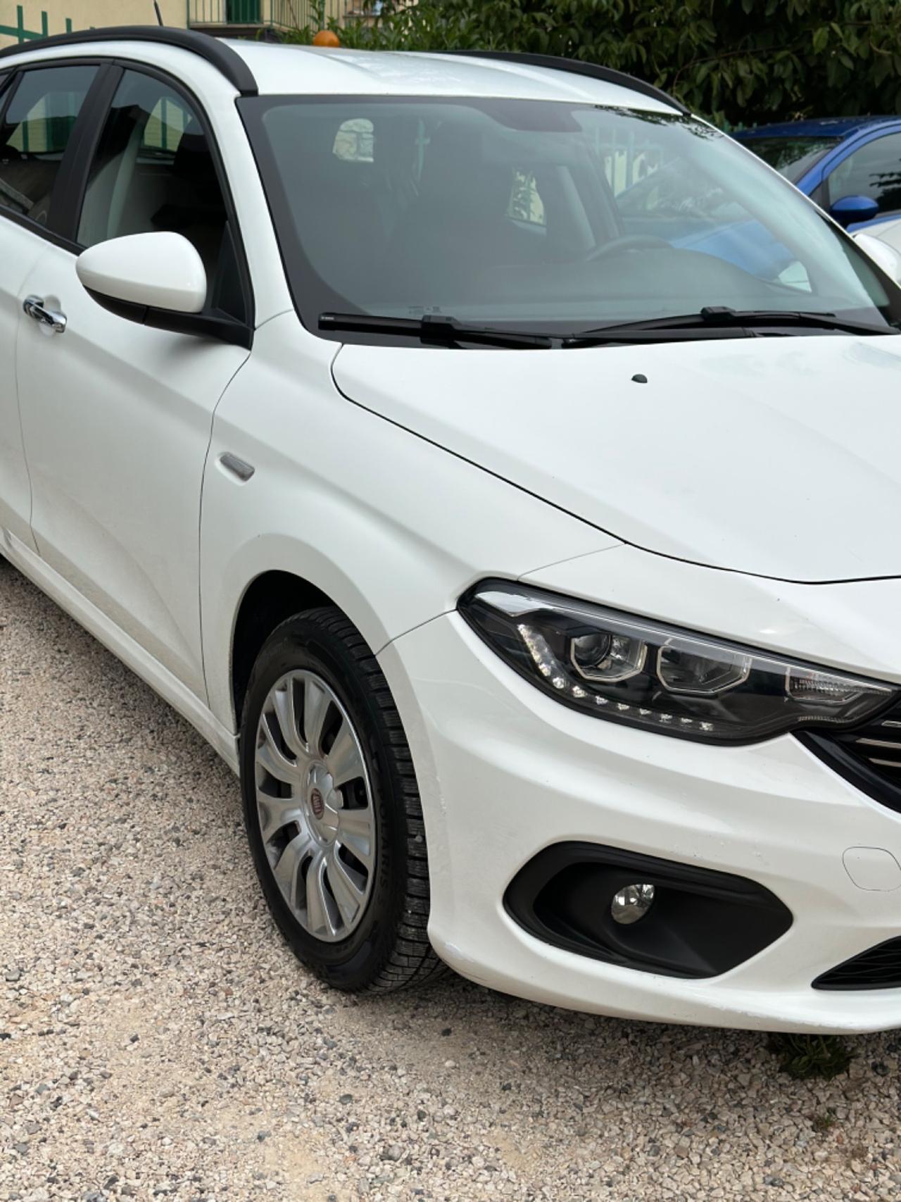 Fiat TIPO 1.6 MJT S&S SW LOUNGE KMCERT UNICOPR