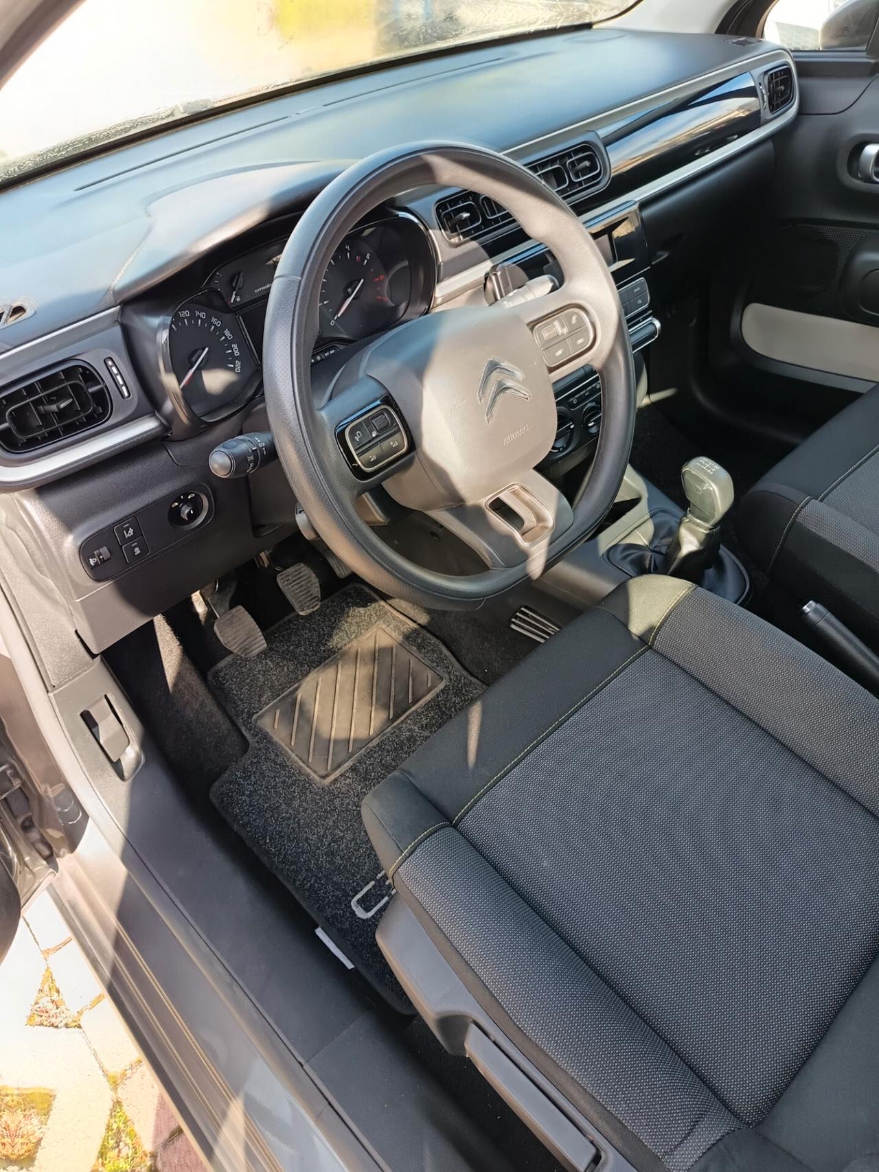 Citroen C3 PureTech 82 S&S Shine