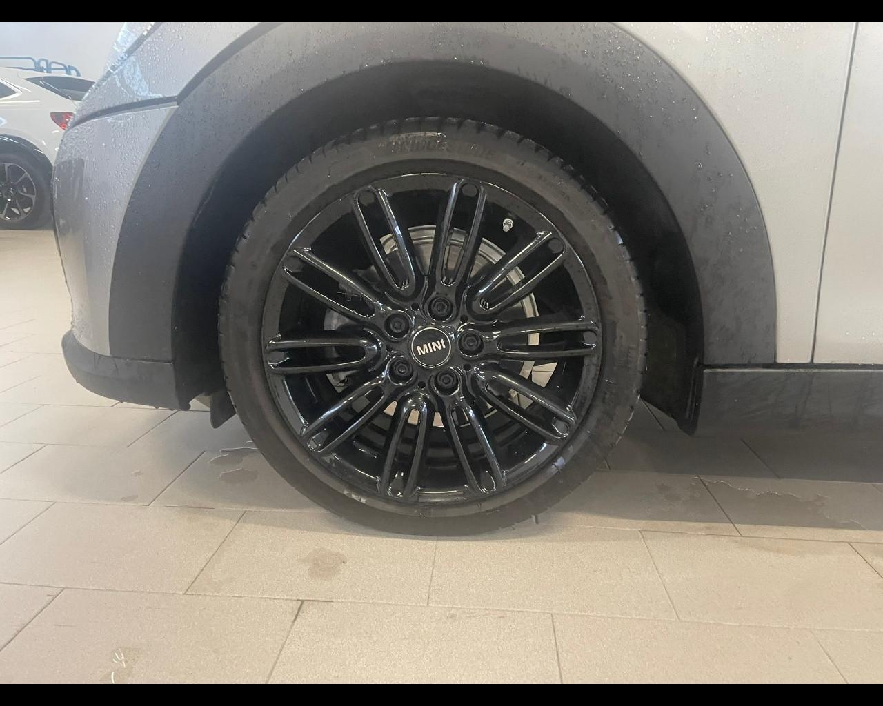 MINI Mini 5 porte (F55) - Mini 1.5 Cooper Yours 5 porte