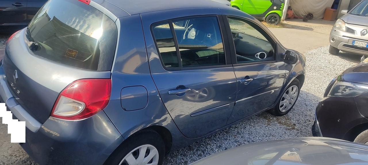 ranault clio 1.2 benzina ottime condizioni