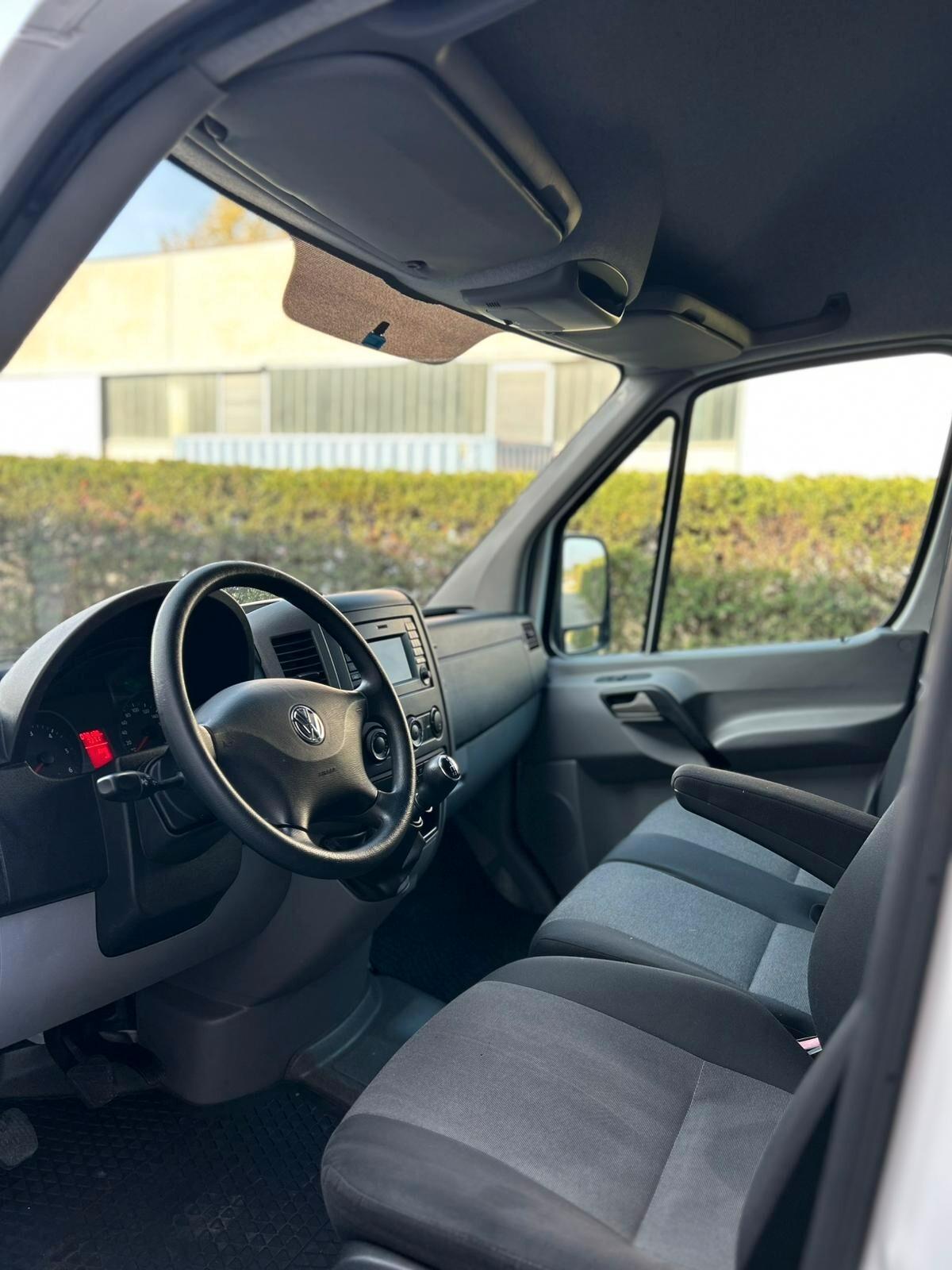 Volkswagen Crafter 35 2.0 TDI 100KW P.L. T.A.