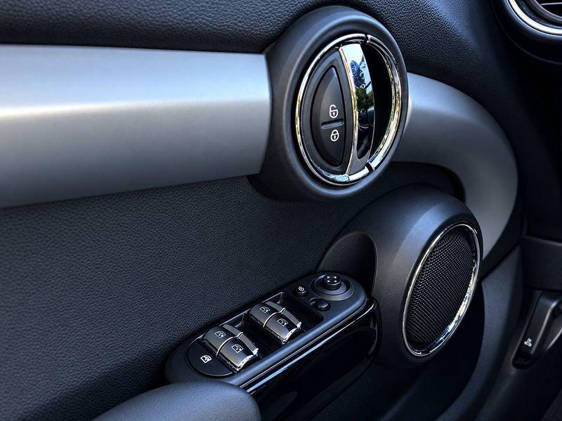 MINI Mini 5 porte 5 Porte 1.5 Benzina 136cv