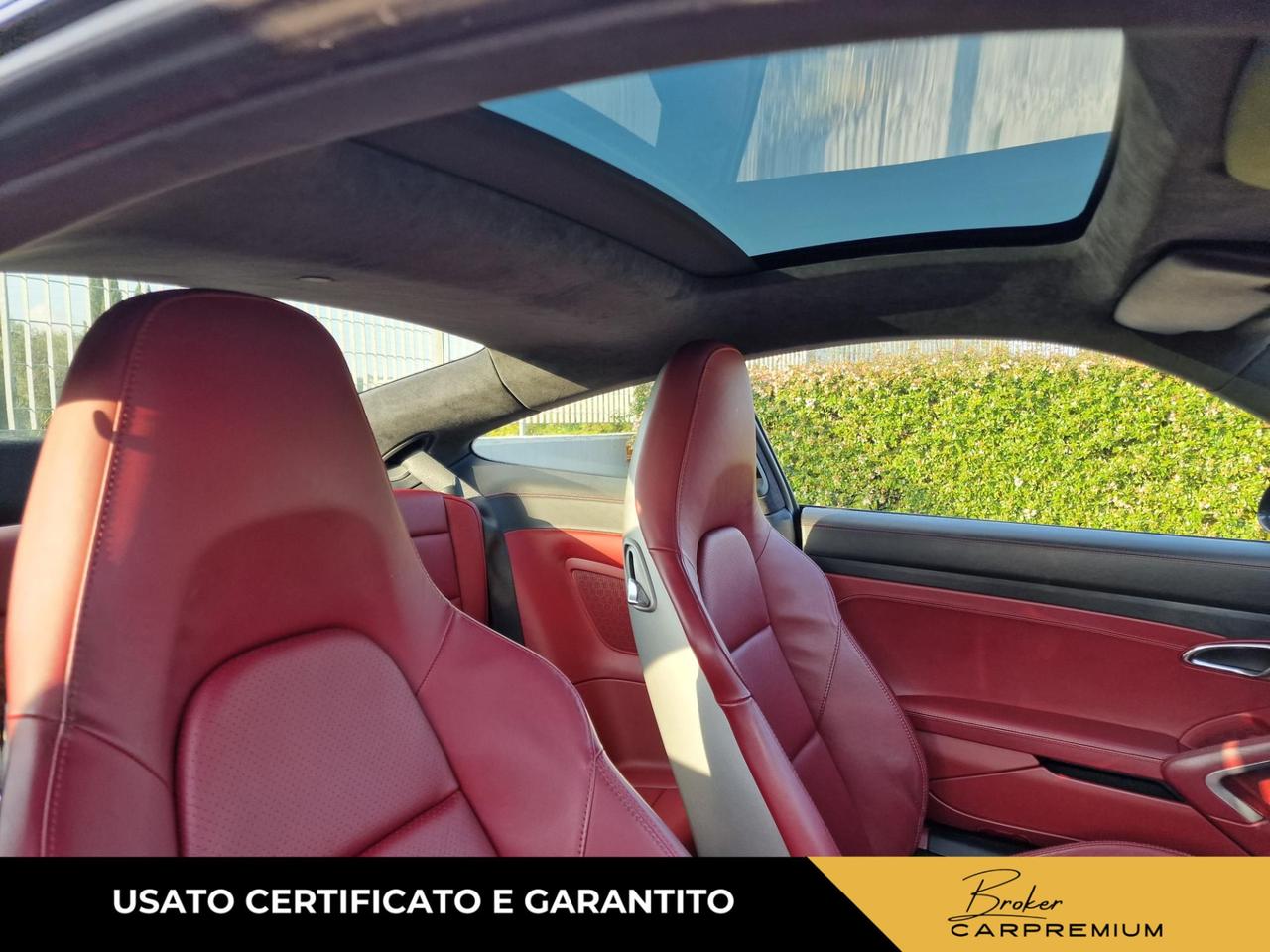 Porsche 911 3.0 Carrera 4 GTS auto