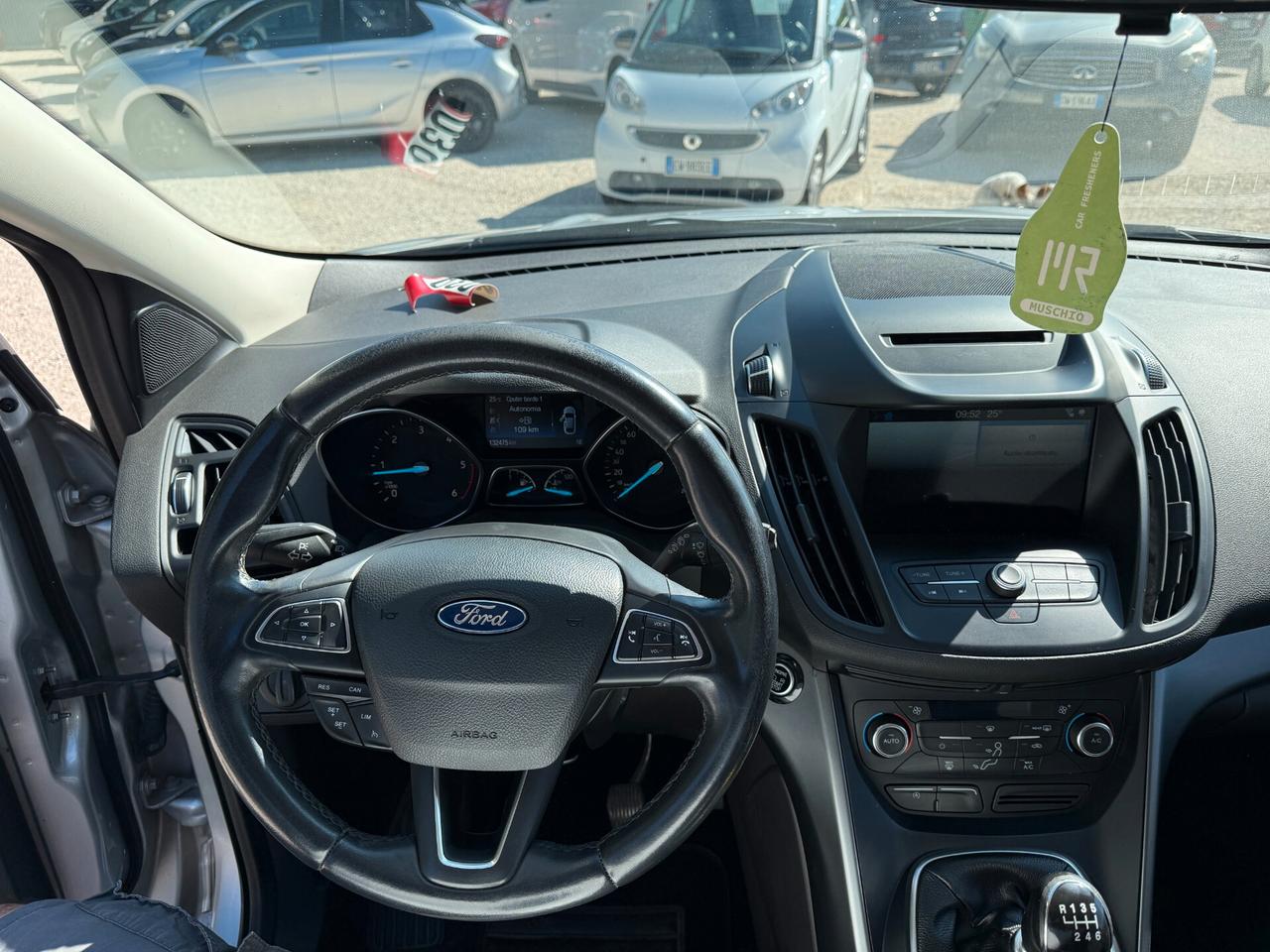 Ford Kuga 1.5 TDCI 120 CV S&S 2WD Business