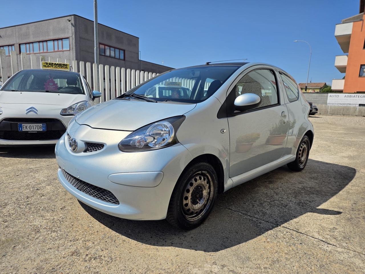 Toyota Aygo 1.0 12V VVT-i 3 p. Neopatentati