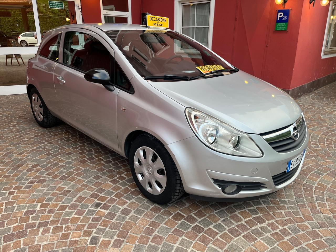 Opel Corsa 1.3 CDTI 75CV - NEOPATENTATI