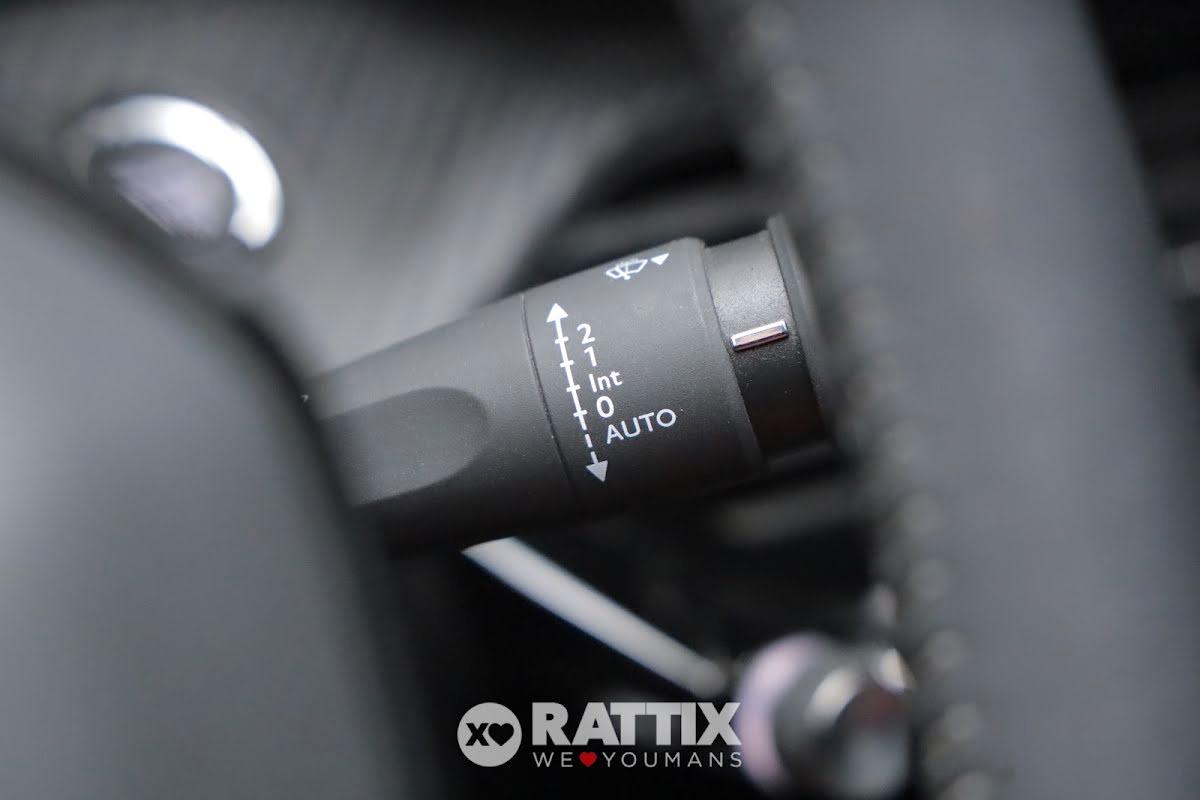 Peugeot e-208 motore elettrico 100kW Allure Pack