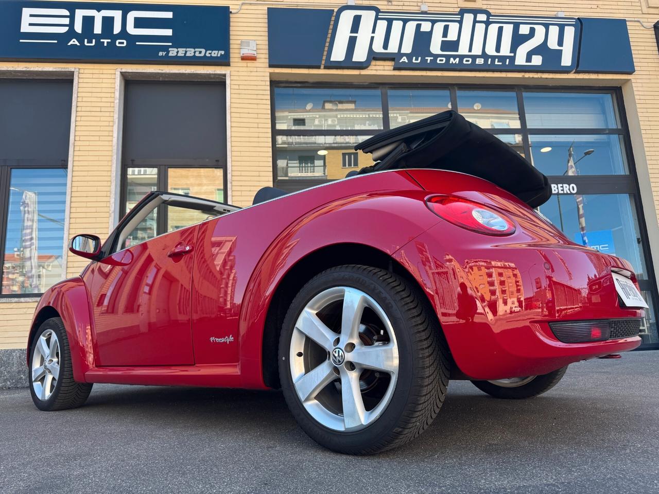 Volkswagen New Beetle 1.8 T 20V Cabrio
