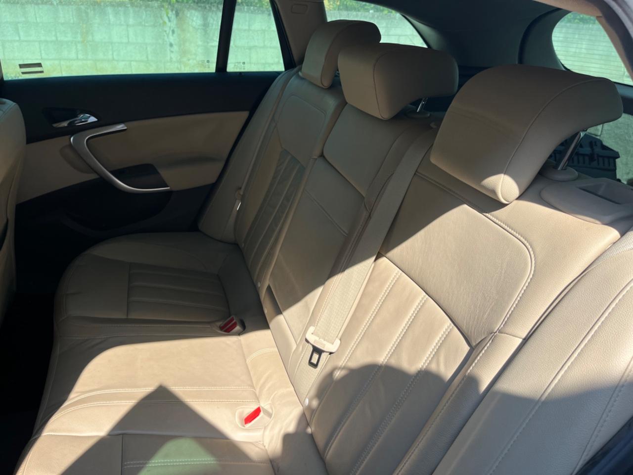 Opel Insignia 2.0 CDTI 4 porte