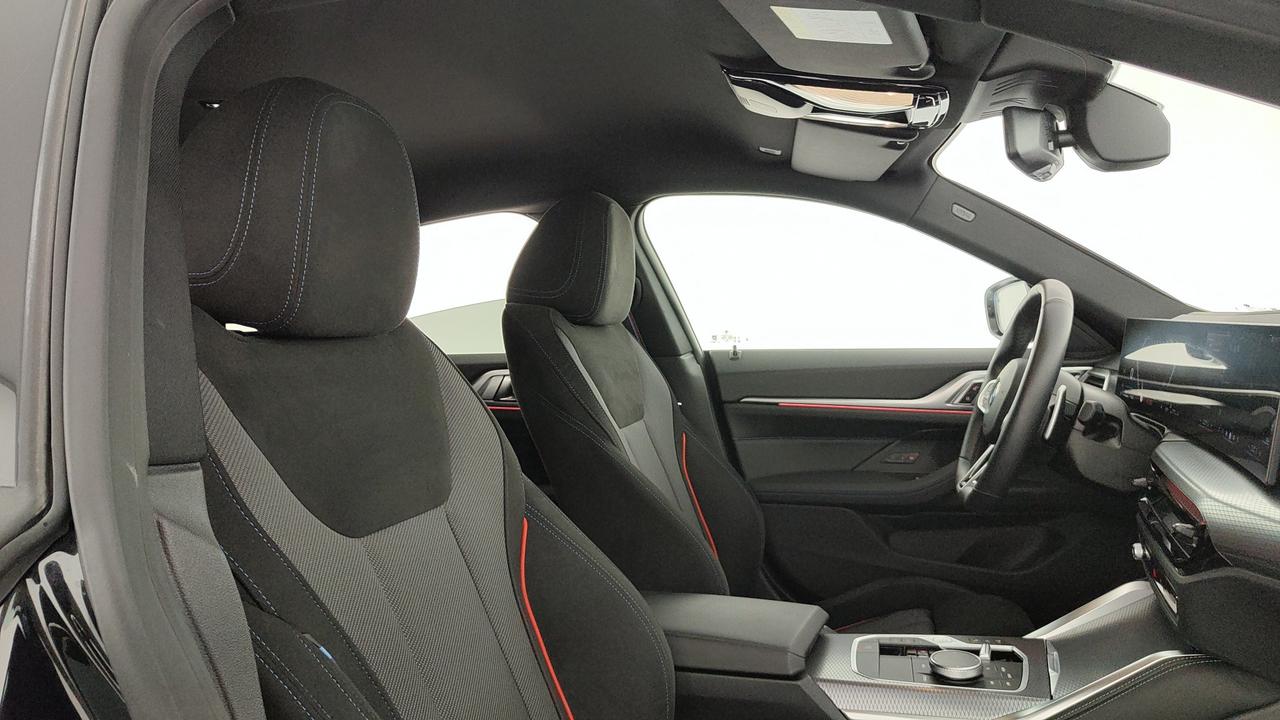 BMW Serie 4 G26 LCI 2024 Gran Coupe - 420d Gran Coupe mhev 48V xdrive MSport Pro auto