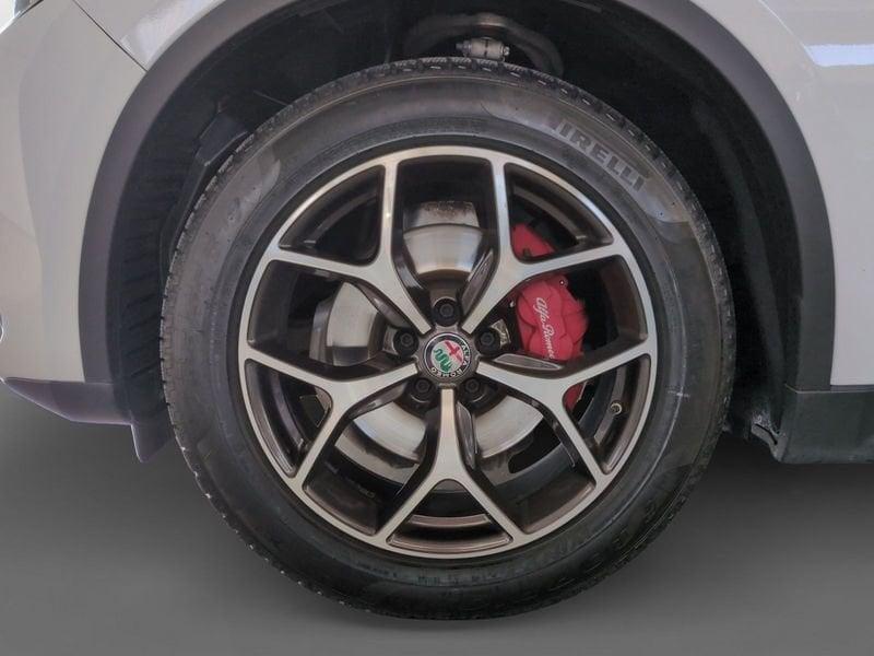 Alfa Romeo Stelvio 2.2 Turbodiesel 210 CV AT8 Q4 Ex