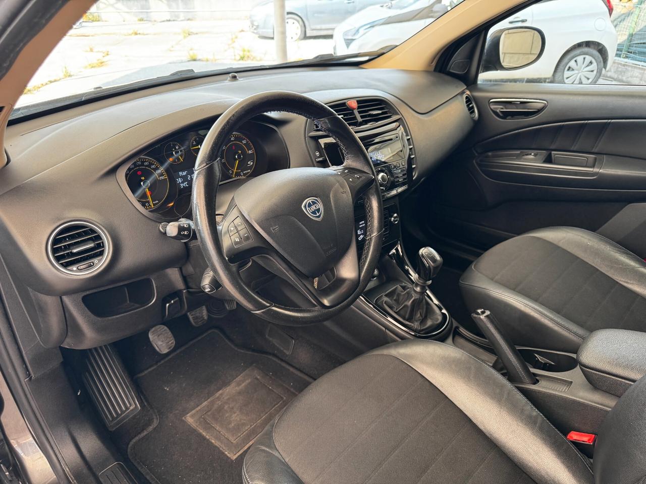 Lancia Delta 1.9 MJT Twinturbo S 190 Cv - 2013