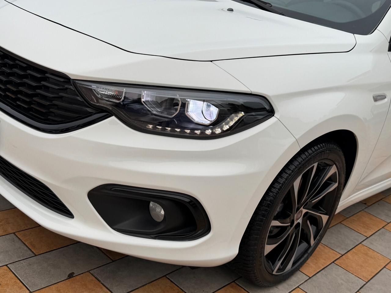 Fiat Tipo 1.6 M.JET 120 cv. 5 porte S DESIGN
