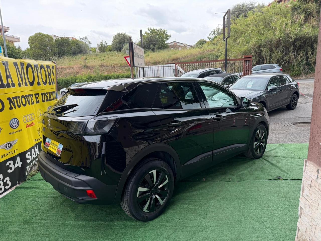 Peugeot 3008 BlueHDi 131CV Allure anno 12/2022 Permute Garanzia Finanziamenti