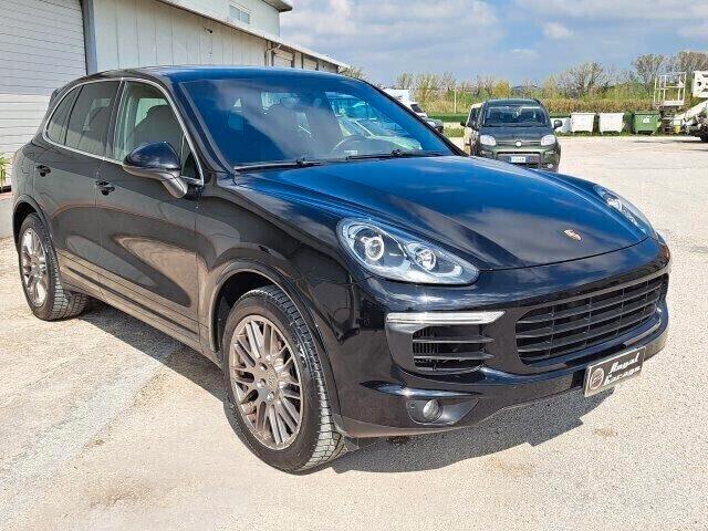 PORSCHE CAYENNE 3.0 DIESEL