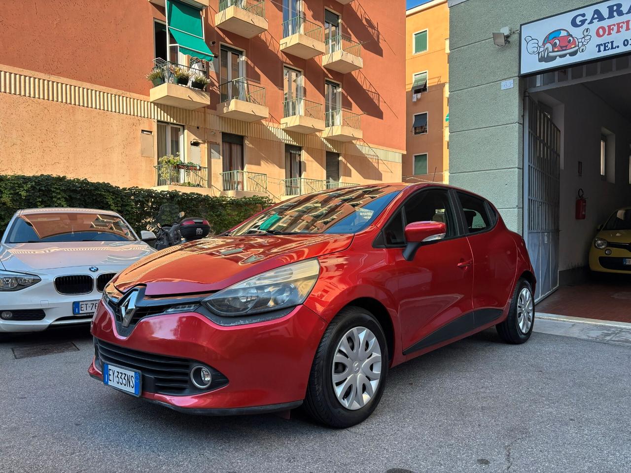 Renault Clio 1.2 75CV 5 porte Live UNIPROPRIETARIO