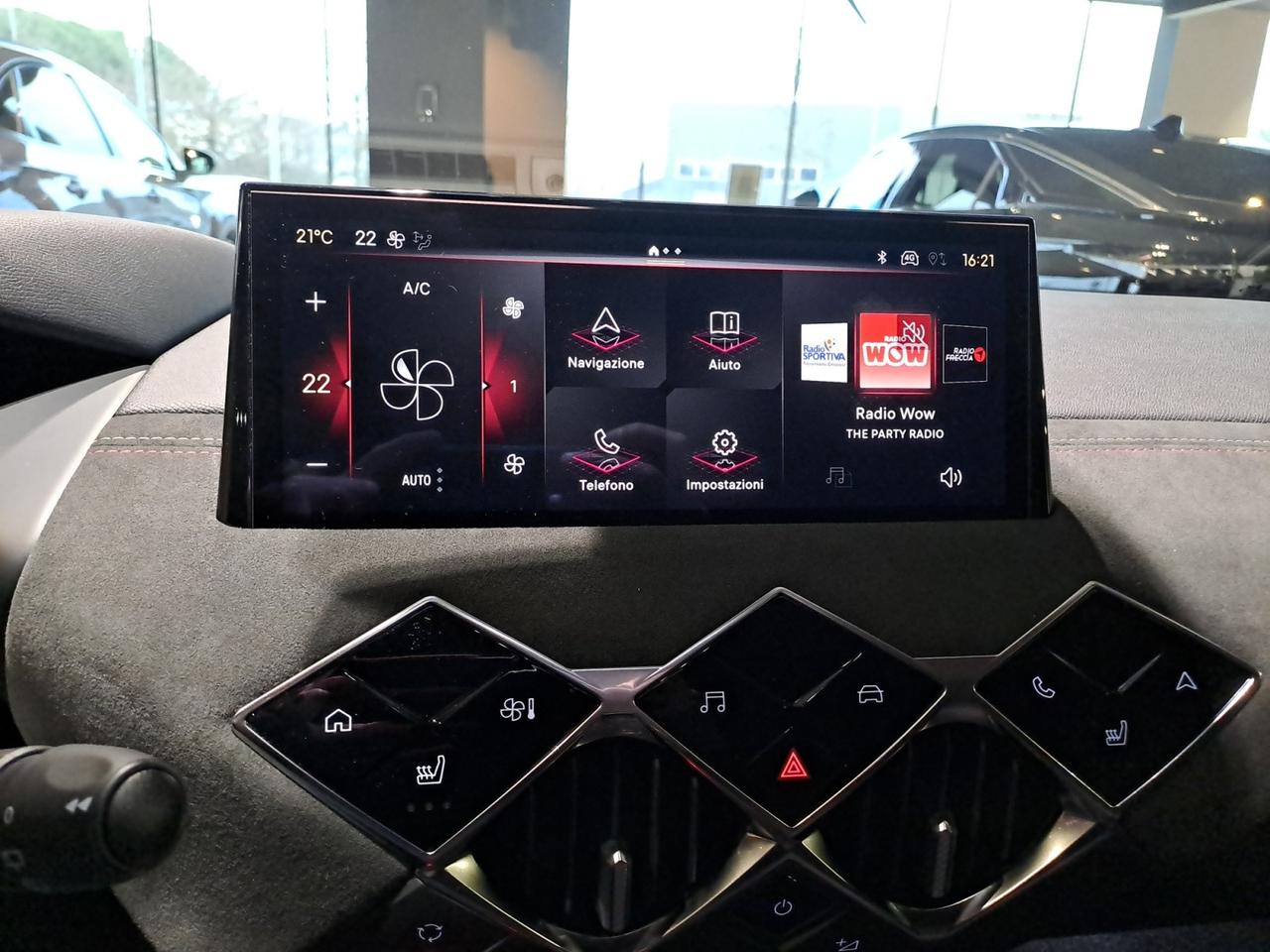 DS DS 3 Ã‰TOILE HYBRID 145