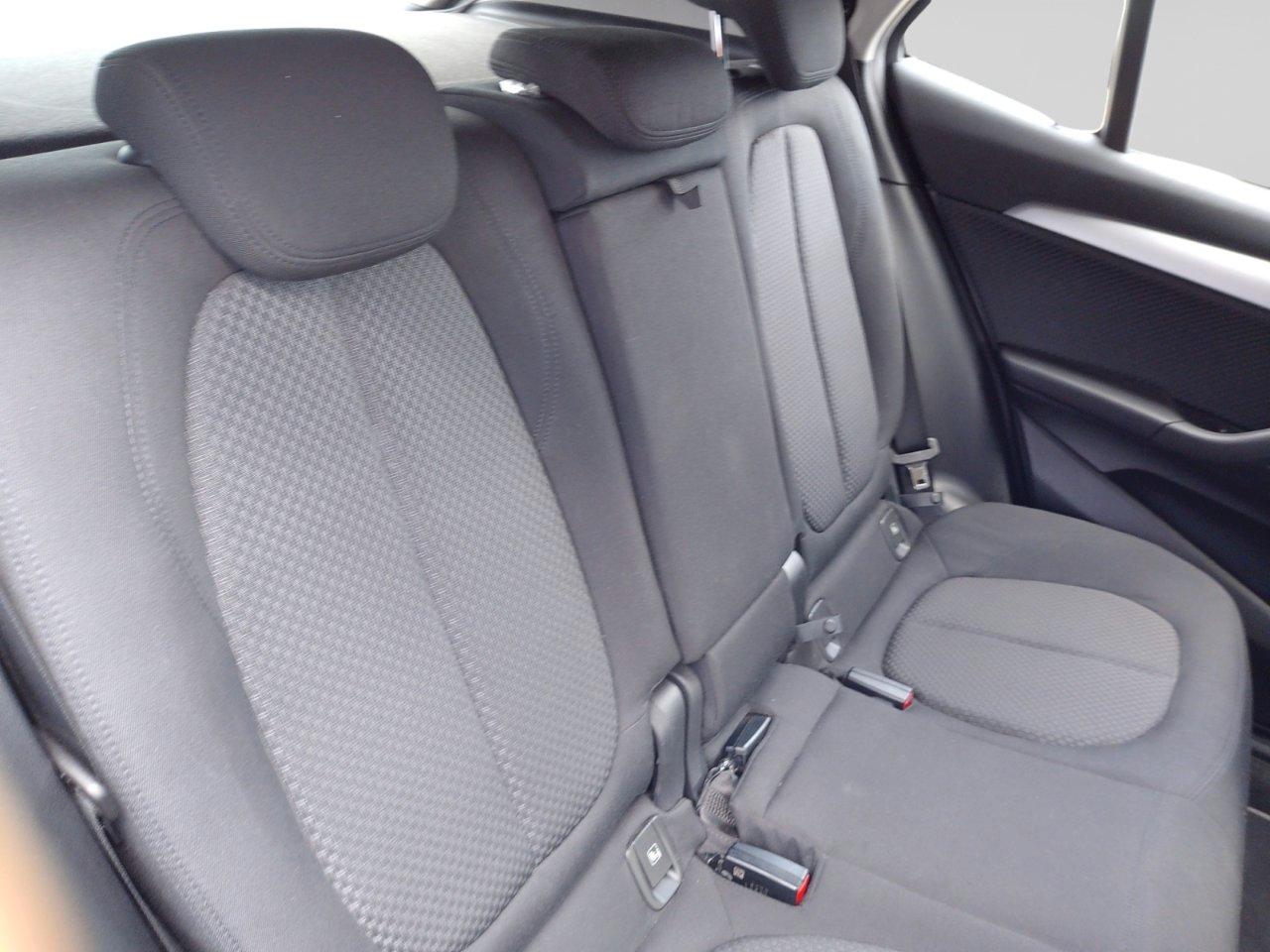 BMW X2 xdrive25e Business X auto