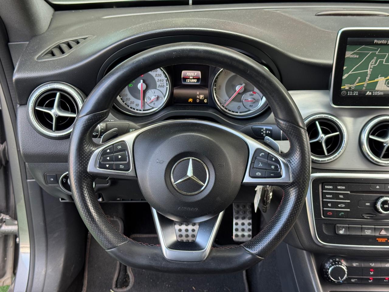 Mercedes-benz CLA 200 d Automatic Executive