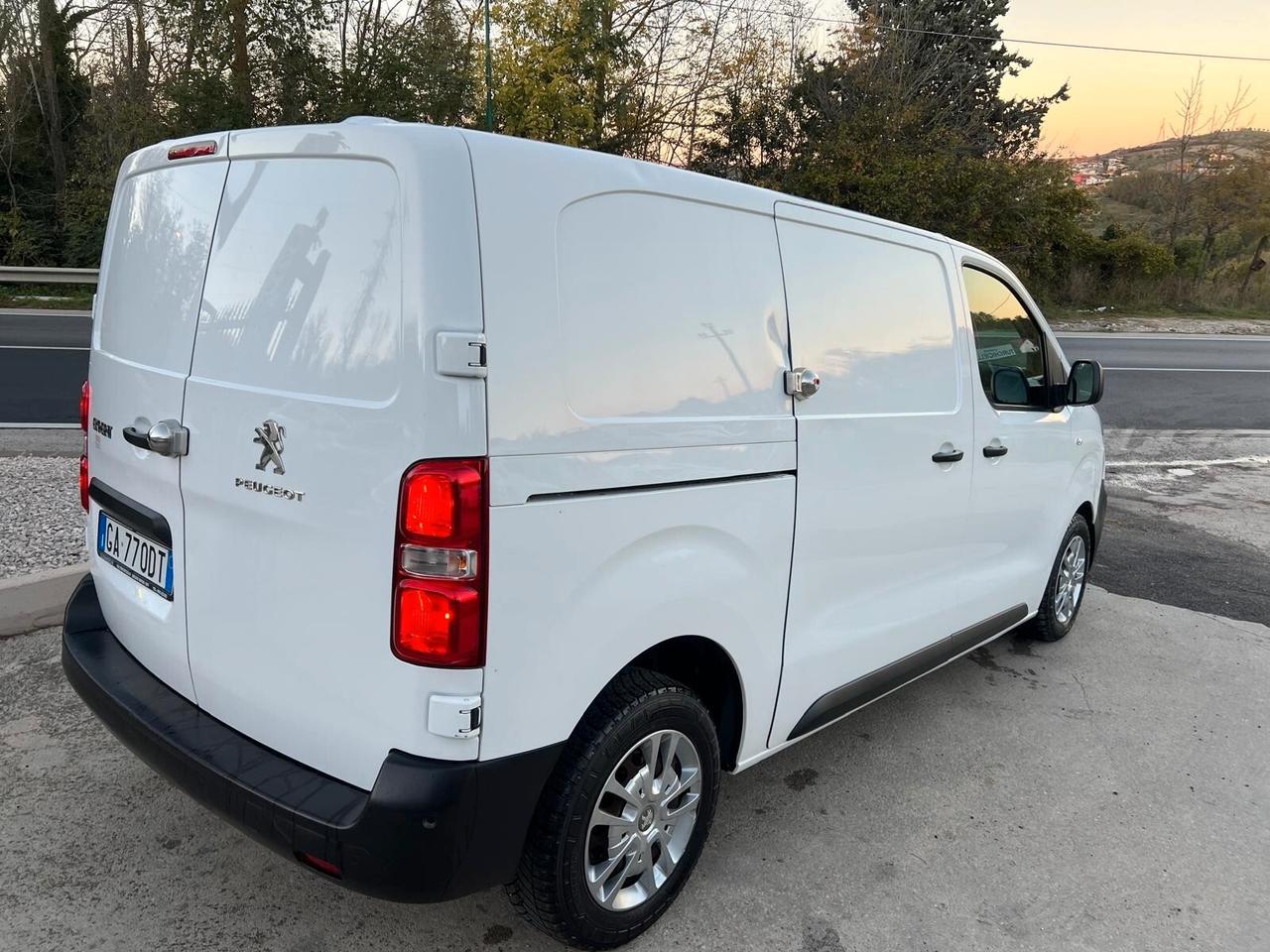 Peugeot Expert BlueHDi 120CV