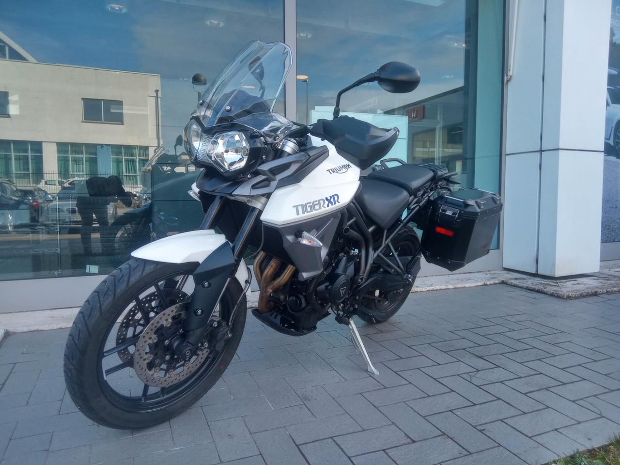 Triumph Tiger 800 XR