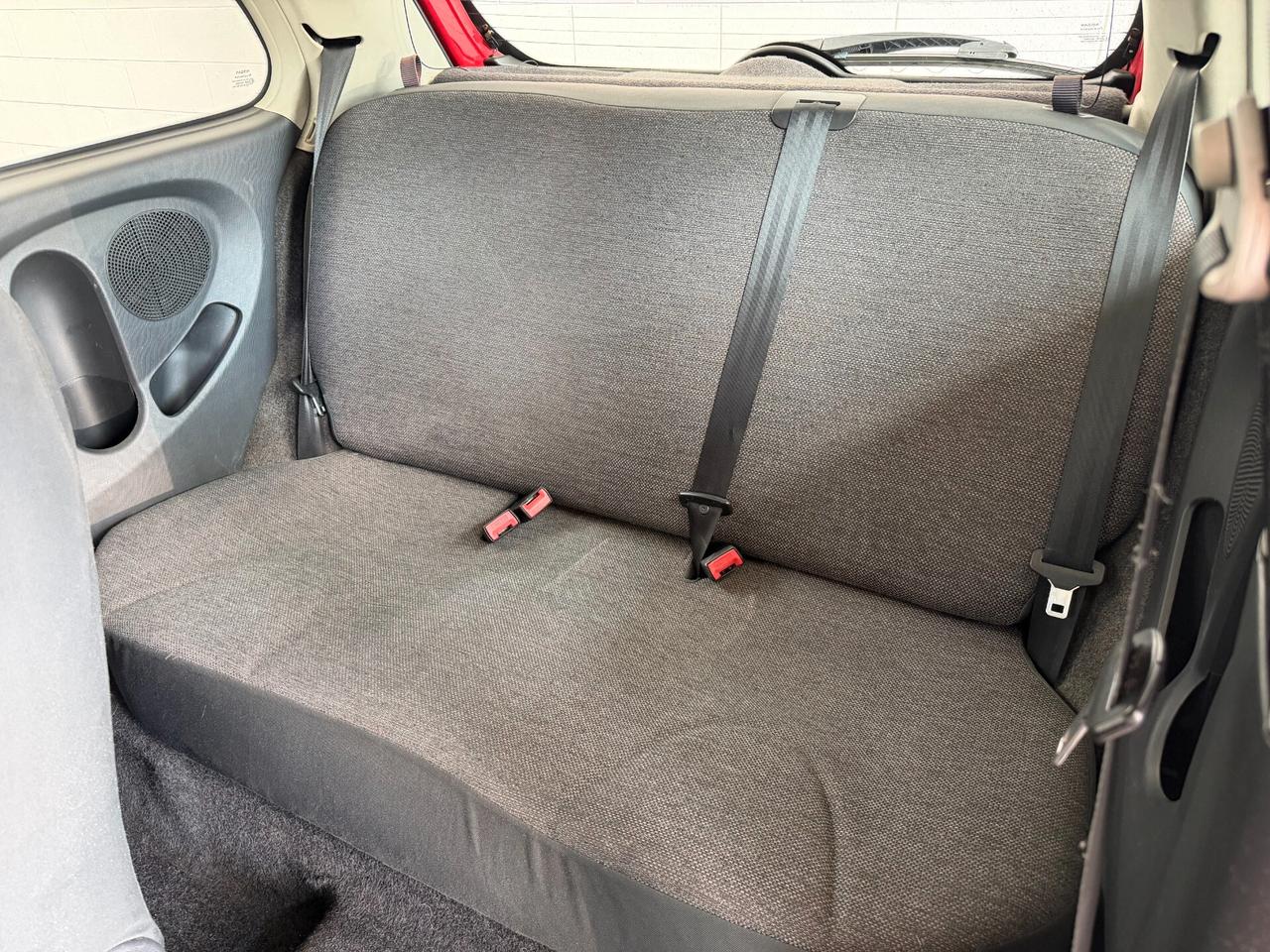 Nissan Micra 1.2 16V 65CV 3 porte Junior