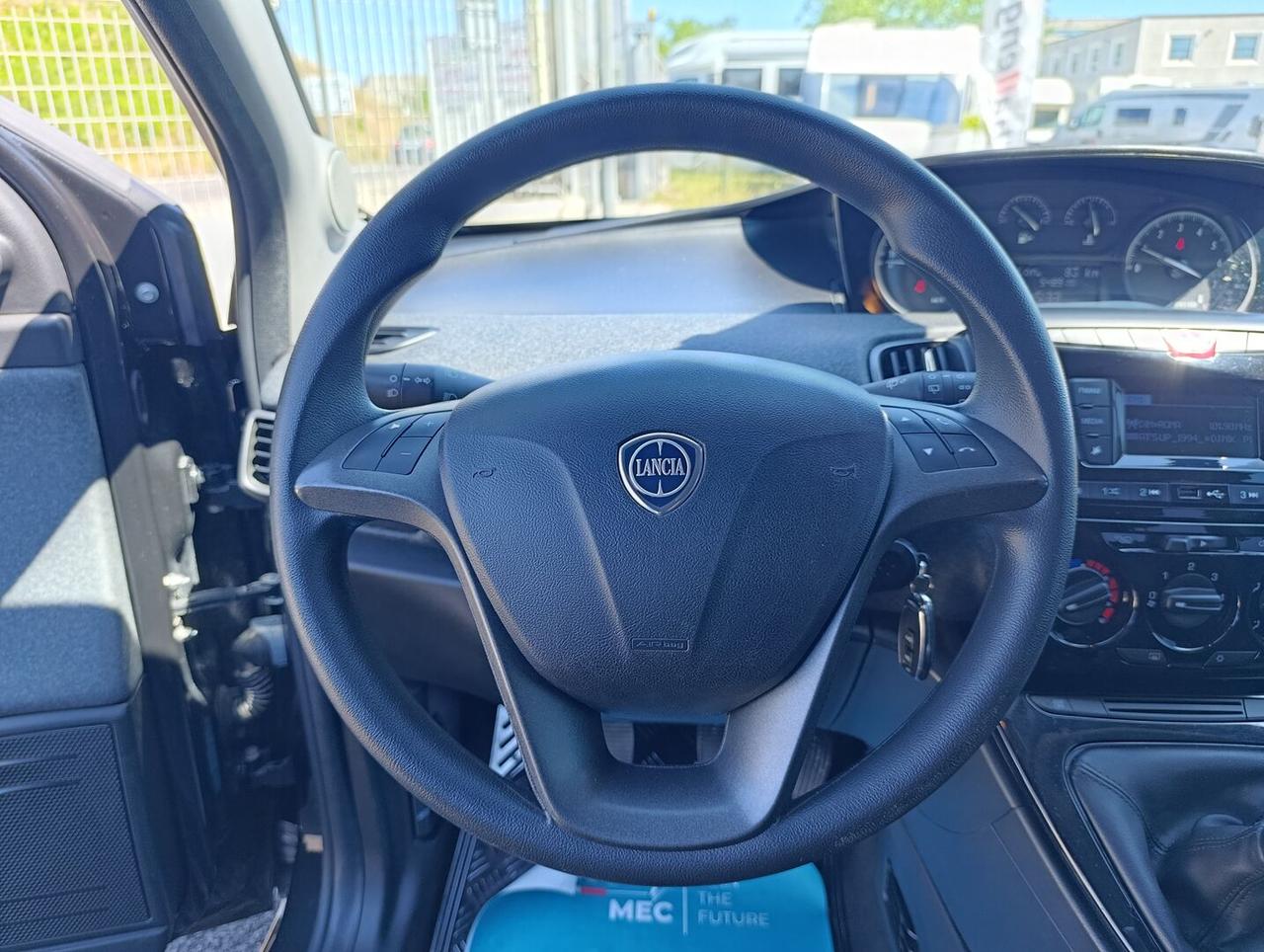 Lancia Ypsilon 1.2 Elefantino Blu s&s 69cv my19 NEOPATENTATI