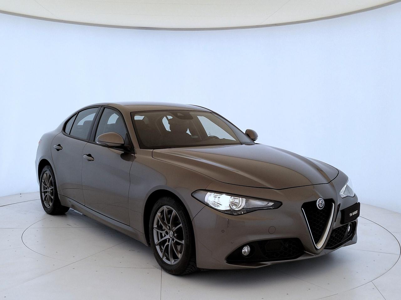 ALFA ROMEO GIULIA 2.2 t Super 180cv - IVA ESPOSTA
