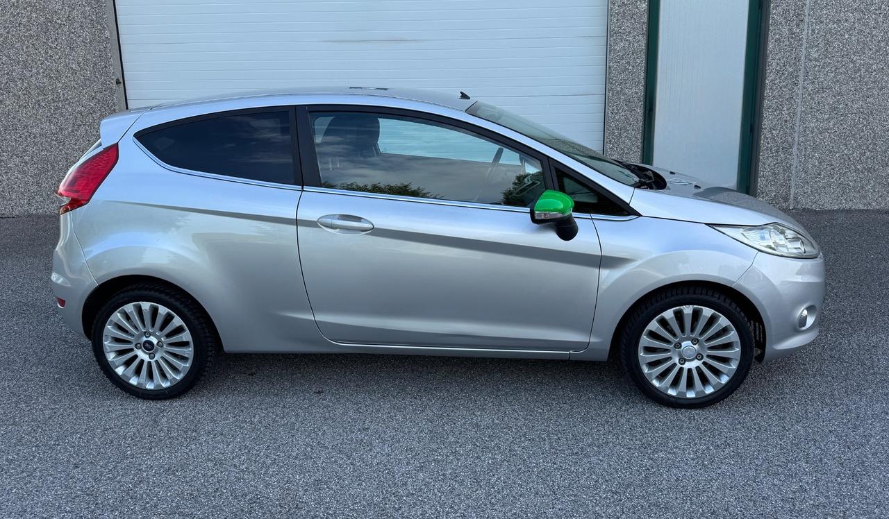 Ford Fiesta 1.2 82CV 3 porte Titanium
