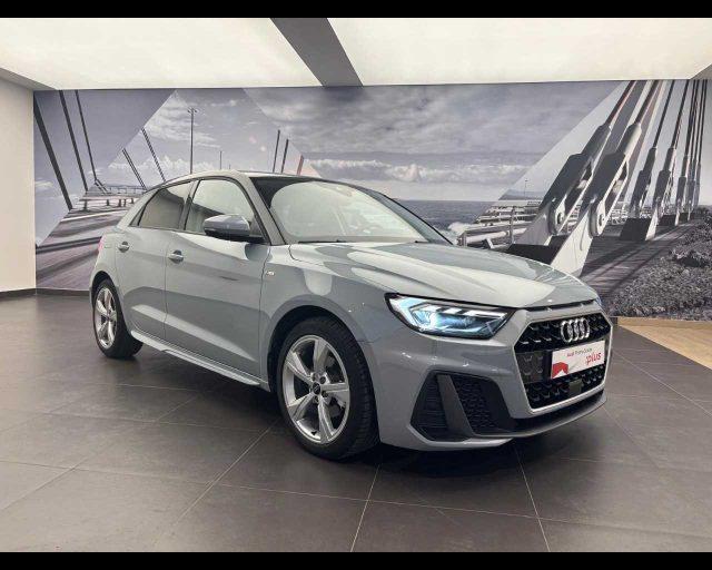 AUDI A1 SPB 35 TFSI S tronic S line edition