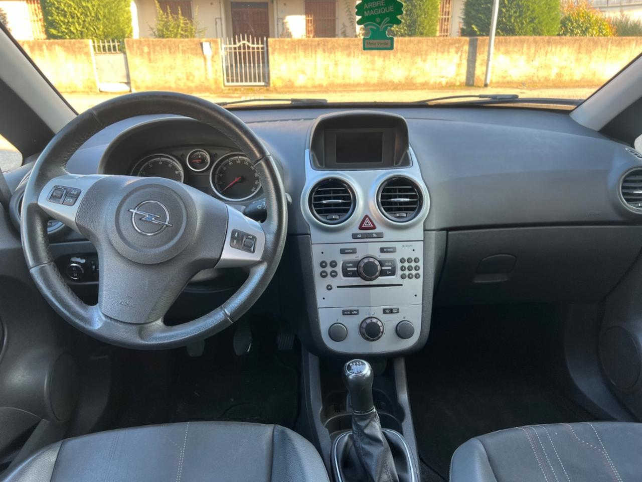 Opel Corsa 1.2 BENZINA 5P. 2013 POCHI KM NEOPATENTATI