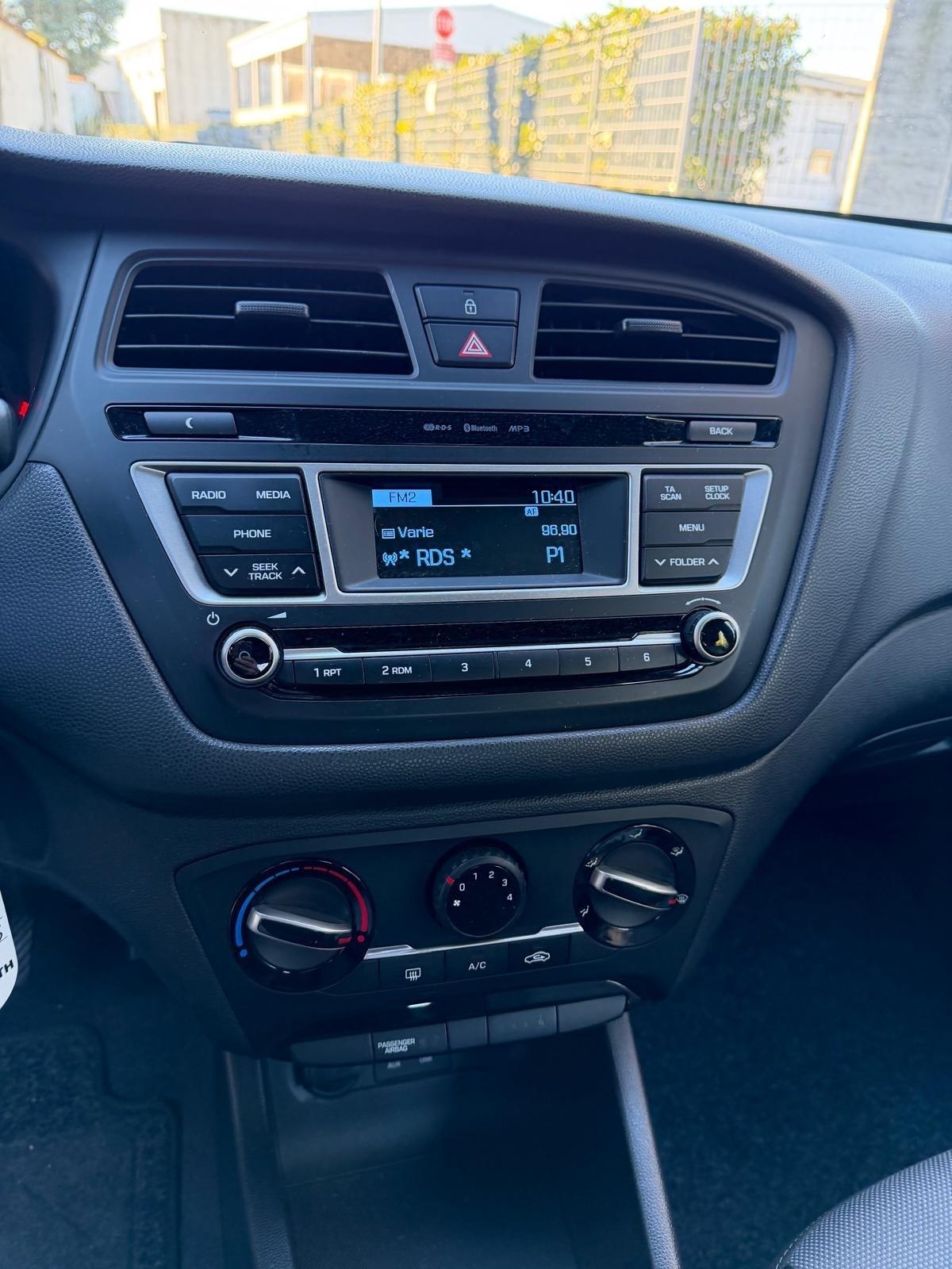 Hyundai i20 1.1 CRDi 12V 5 porte Comfort