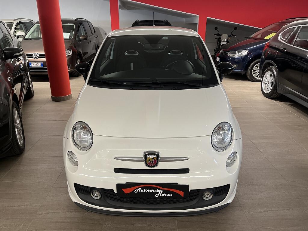 Abarth 500 1.4 Turbo 140CV