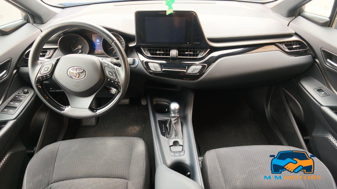 Toyota C-HR 5 Porte C-HR 1.8h Active 2wd e-cvt