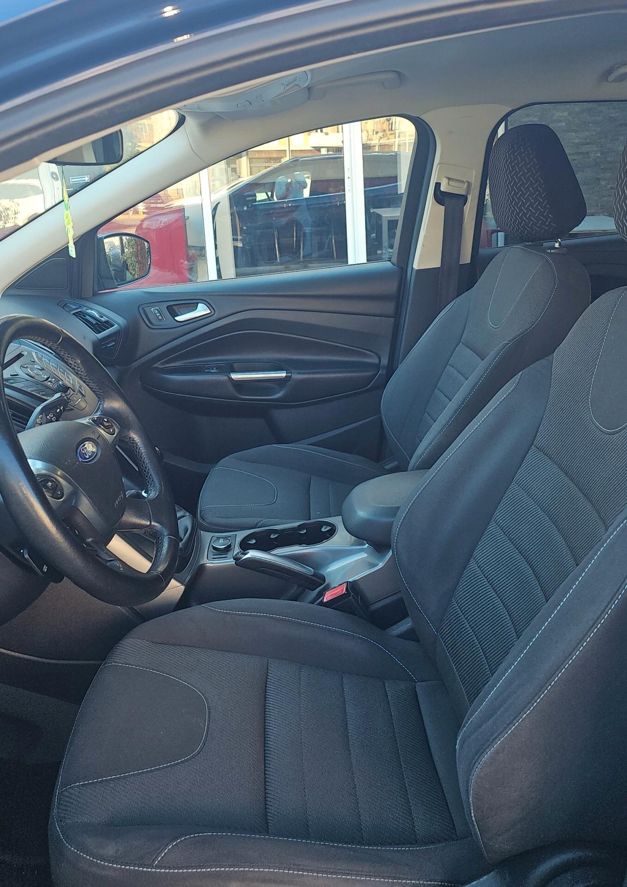 Ford Kuga 2.0 TDCI 120 CV S&S 2WD Titanium