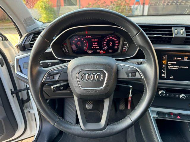 AUDI Q3 35 TFSI