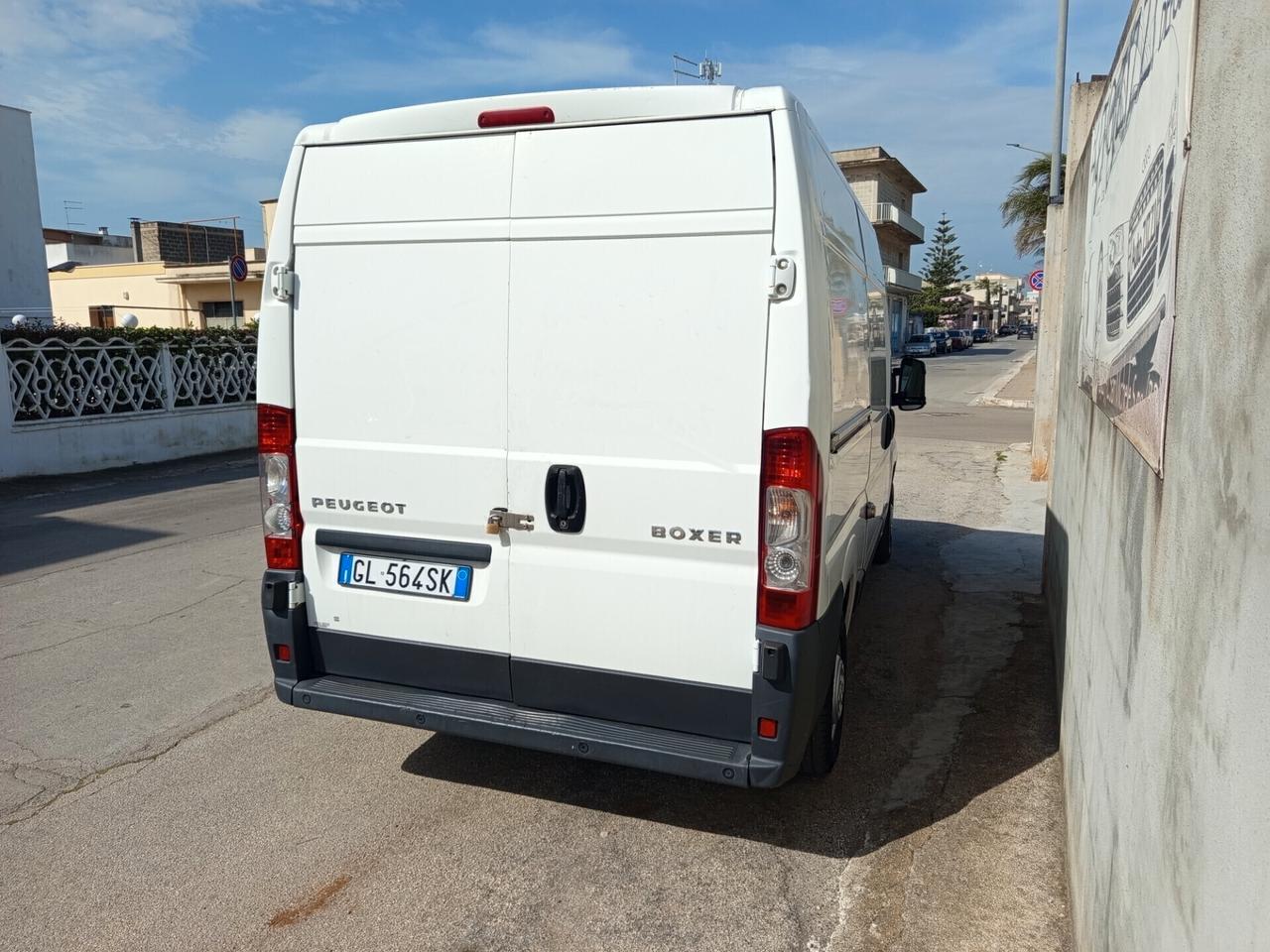 Peugeot