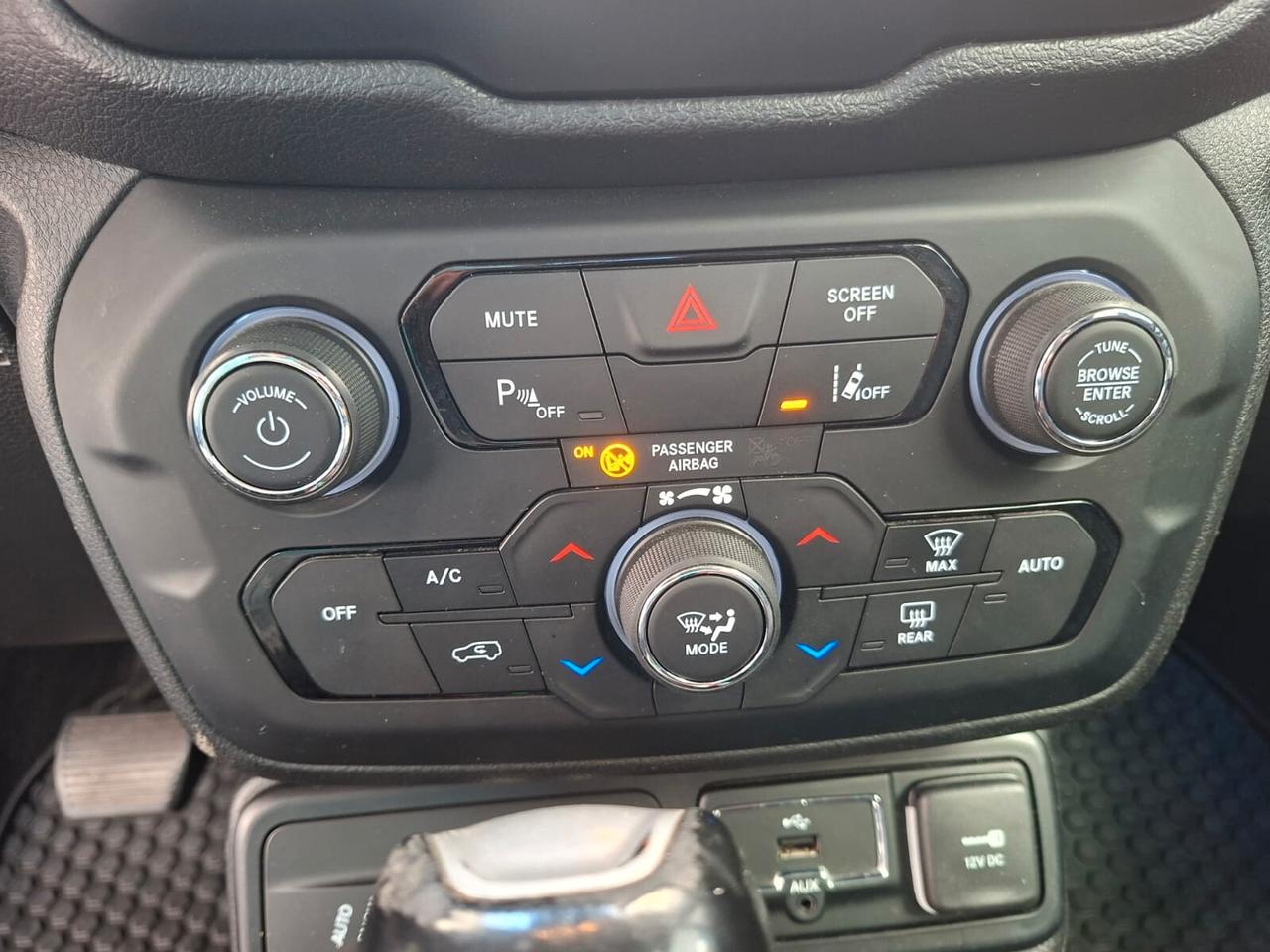 Jeep Renegade 2.0 Mjt 170CV 4WD Active Drive Low Trailhawk