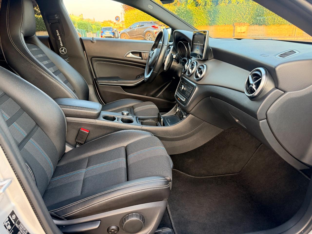 Mercedes-benz CLA 200 220 d S.W. Automatic Premium